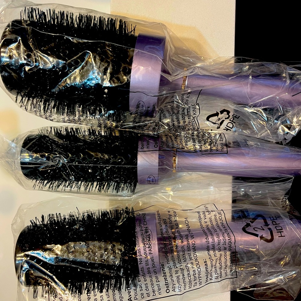 Monat curl brush